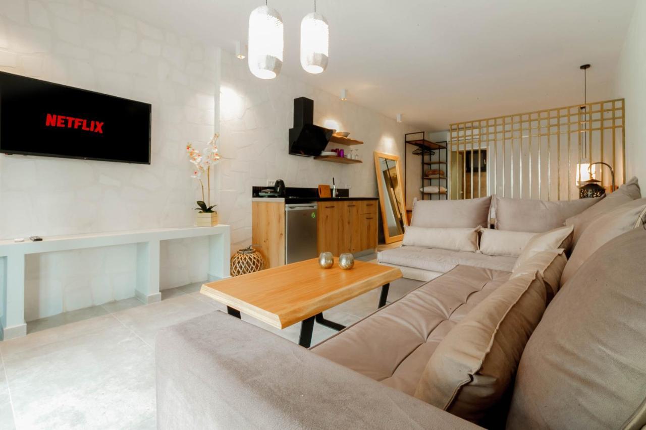 Olia Suites פארגה מראה חיצוני תמונה